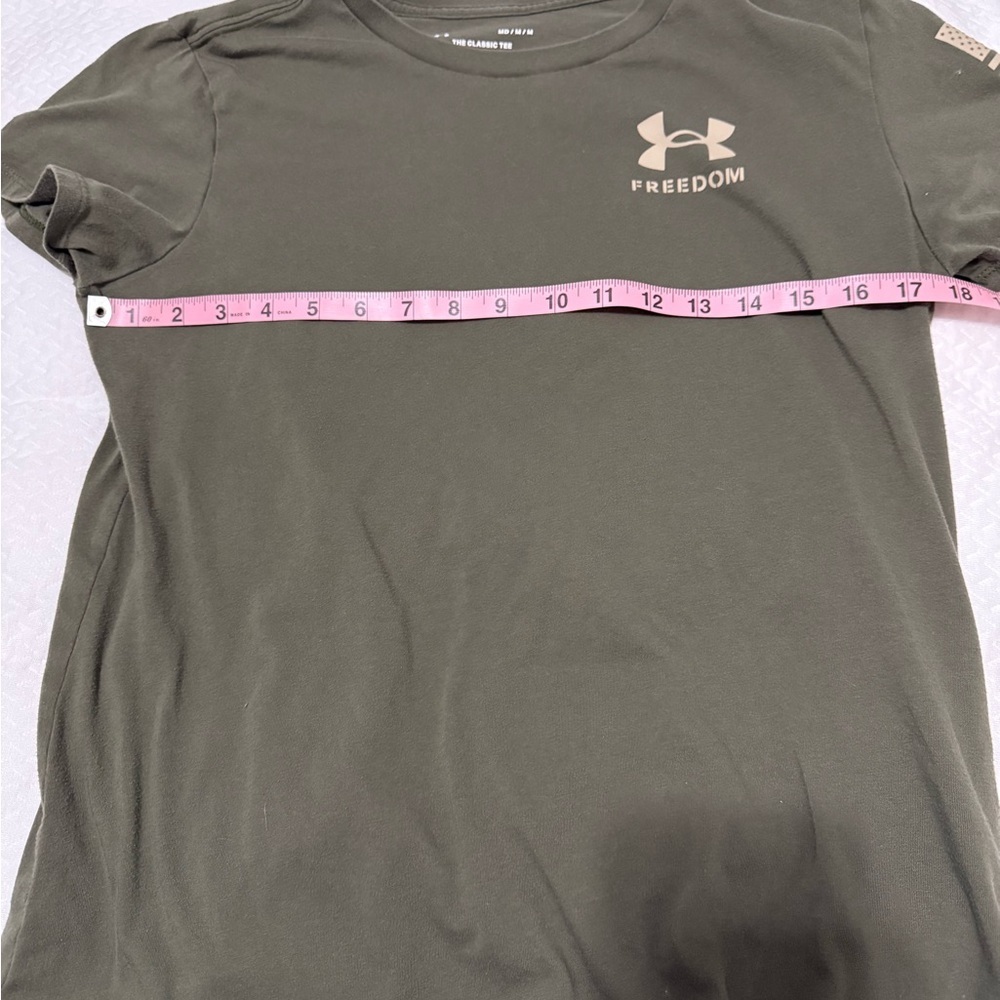 Under Armour Freedom T Shirt Mens M Green Performance Tactical Gym Logo Tee - Picture 3 of 9